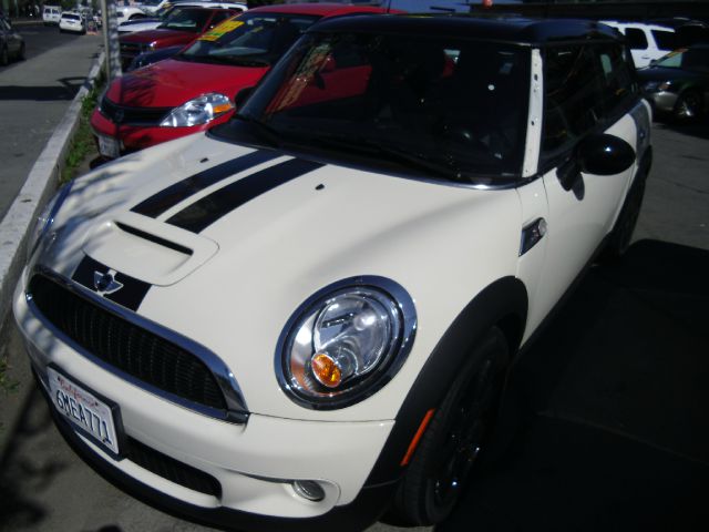 Mini Cooper Clubman 2010 photo 3