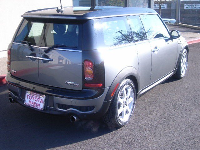 Mini Cooper Clubman 2010 photo 4