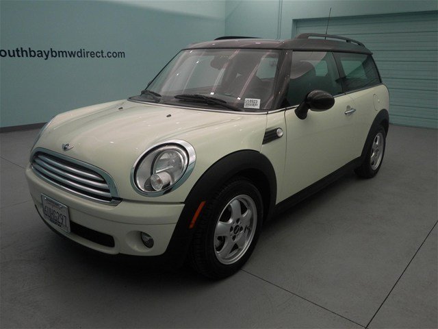 Mini Cooper Clubman 2010 photo 2