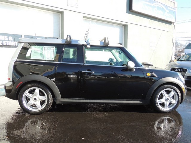 Mini Cooper Clubman 2010 photo 1