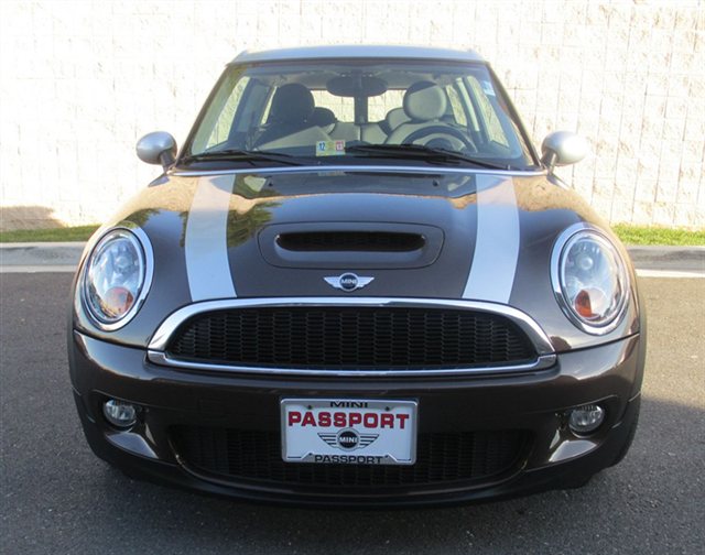 Mini Cooper Clubman 2010 photo 1