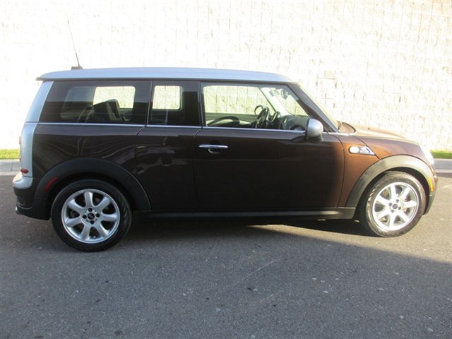 Mini Cooper Clubman 2010 photo 3