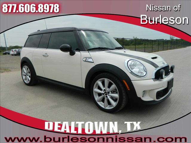 Mini Cooper Clubman 2012 photo 1