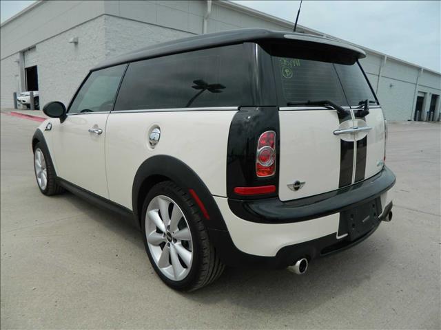 Mini Cooper Clubman 2012 photo 4