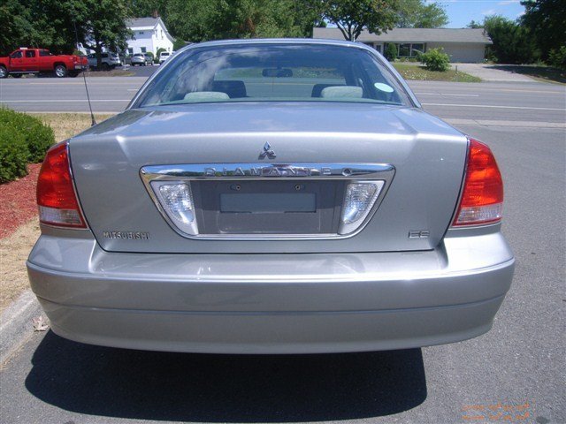 Mitsubishi Diamante 2002 photo 4