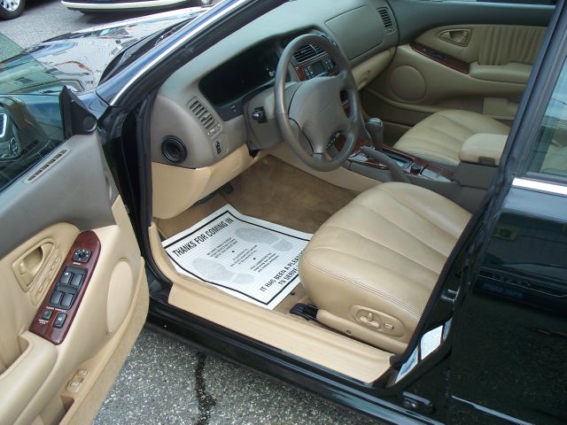 Mitsubishi Diamante 2002 photo 3