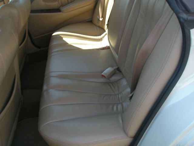 Mitsubishi Diamante 2002 photo 15