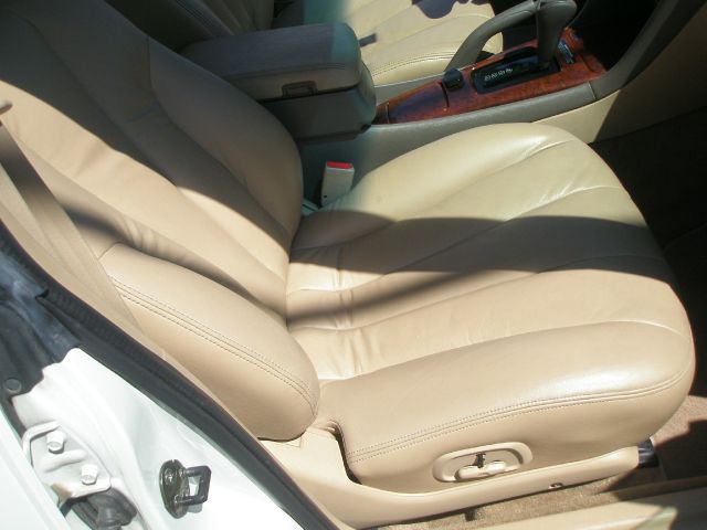 Mitsubishi Diamante 2002 photo 4