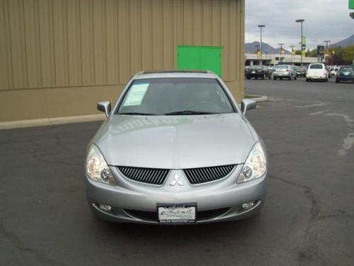 Mitsubishi Diamante 2004 photo 1