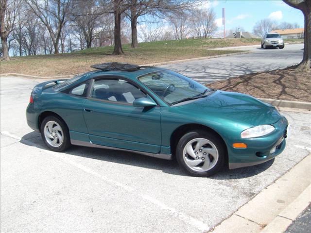 Mitsubishi Eclipse 1996 photo 1