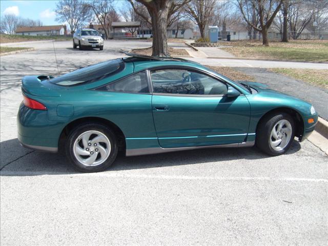 Mitsubishi Eclipse 1996 photo 2