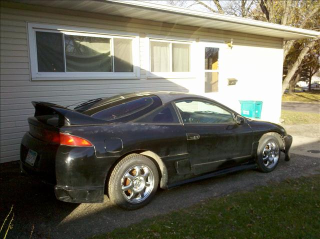 Mitsubishi Eclipse 1999 photo 2