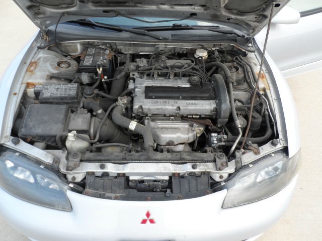 Mitsubishi Eclipse 1999 photo 6