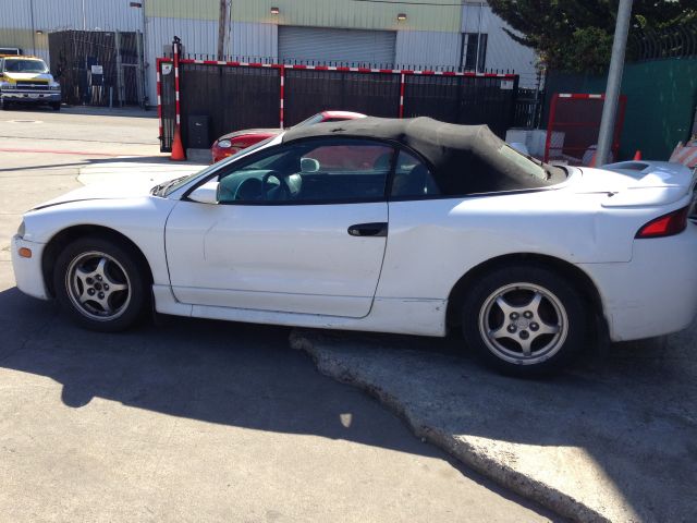 Mitsubishi Eclipse 1999 photo 3