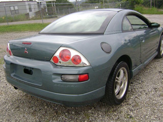 Mitsubishi Eclipse 2000 photo 2