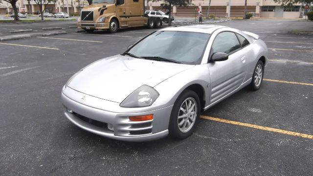 Mitsubishi Eclipse 2000 photo 4