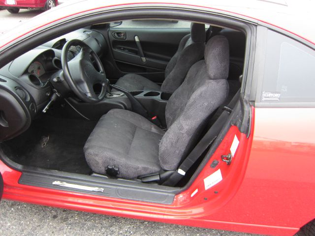 Mitsubishi Eclipse 2000 photo 3