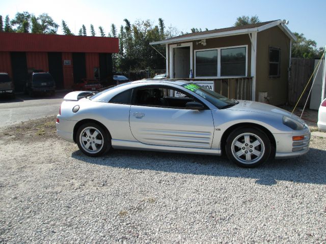 Mitsubishi Eclipse 2000 photo 1