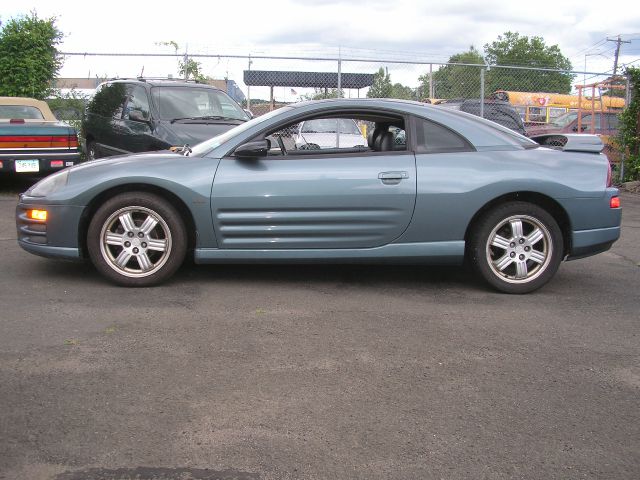 Mitsubishi Eclipse 2001 photo 4