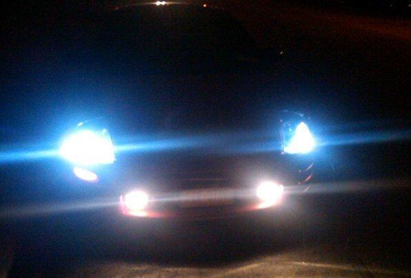 Mitsubishi Eclipse 2001 photo 2