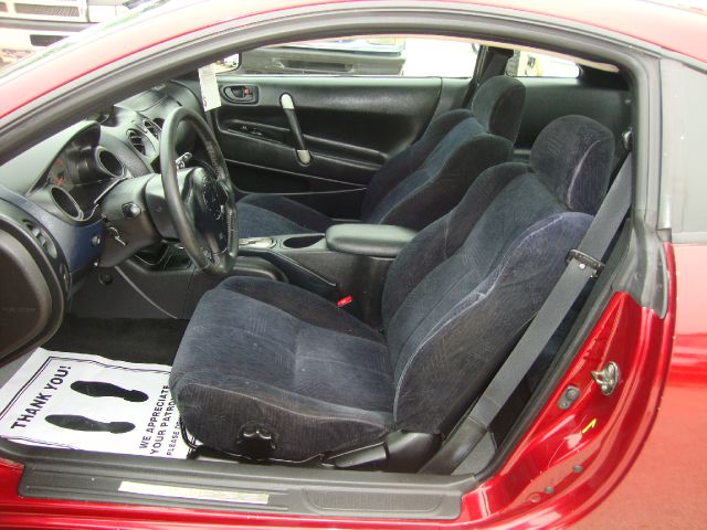 Mitsubishi Eclipse 2001 photo 2