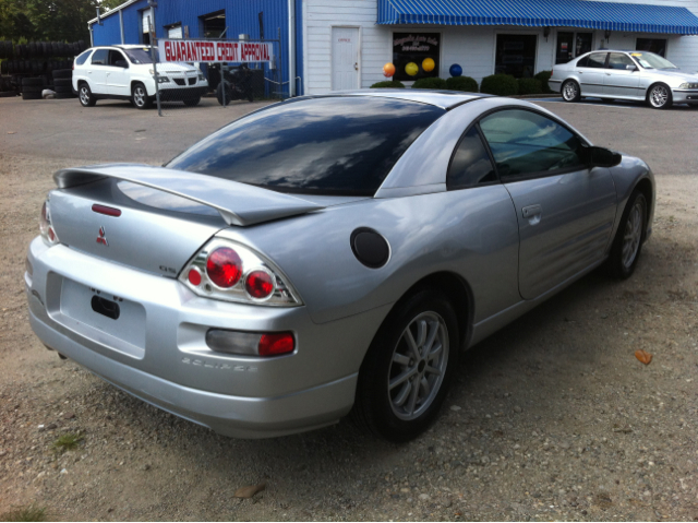 Mitsubishi Eclipse 2001 photo 4