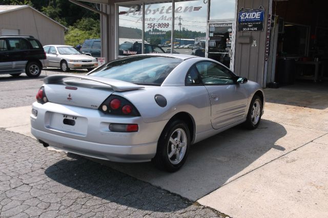 Mitsubishi Eclipse 2001 photo 2