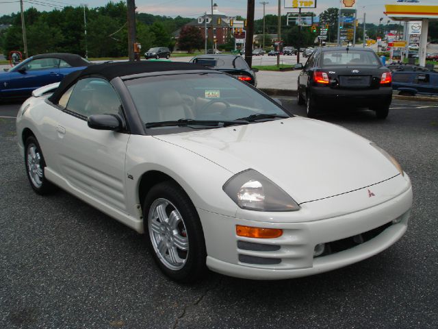 Mitsubishi Eclipse 2001 photo 4