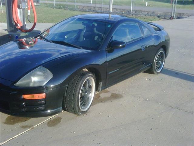 Mitsubishi Eclipse 2001 photo 1