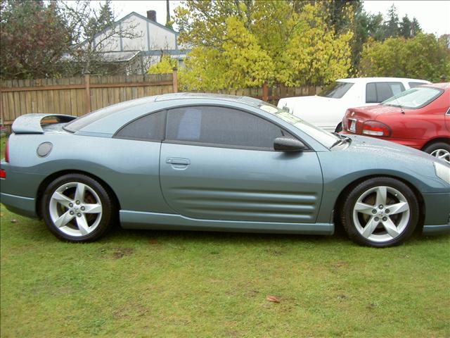 Mitsubishi Eclipse 2001 photo 2