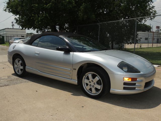 Mitsubishi Eclipse 2001 photo 2