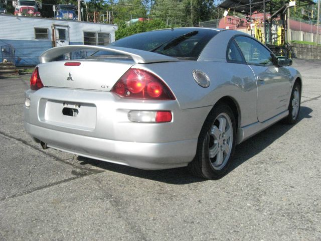 Mitsubishi Eclipse 2001 photo 1