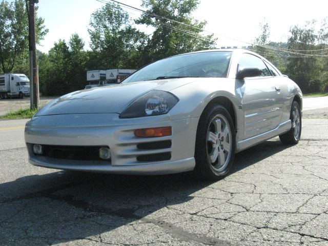 Mitsubishi Eclipse 2001 photo 2