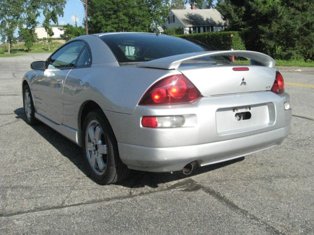 Mitsubishi Eclipse 2001 photo 4