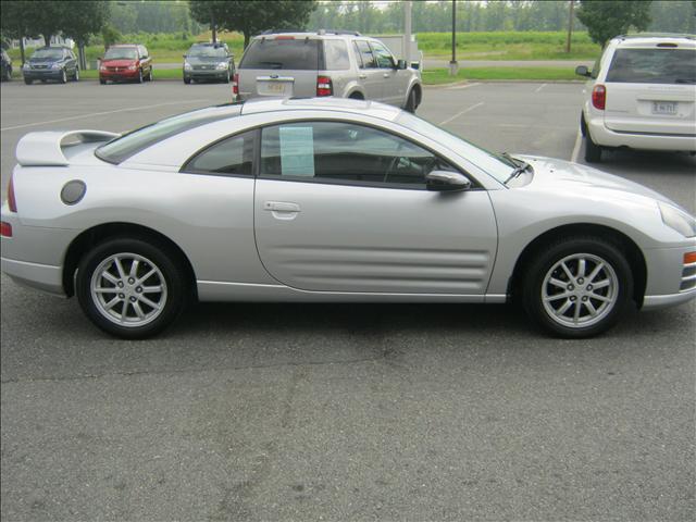 Mitsubishi Eclipse 2001 photo 2