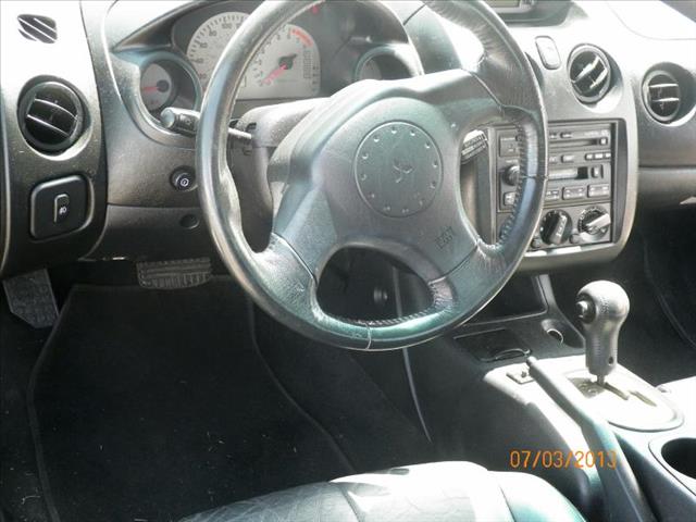 Mitsubishi Eclipse 2002 photo 2