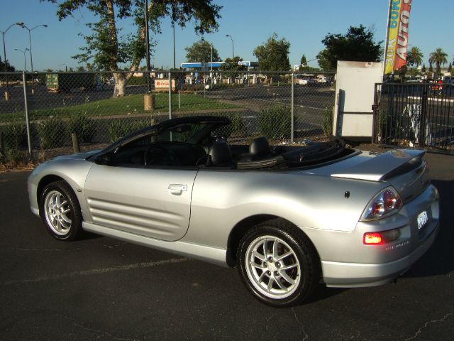 Mitsubishi Eclipse 2002 photo 3