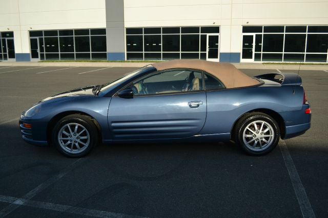 Mitsubishi Eclipse 2002 photo 2