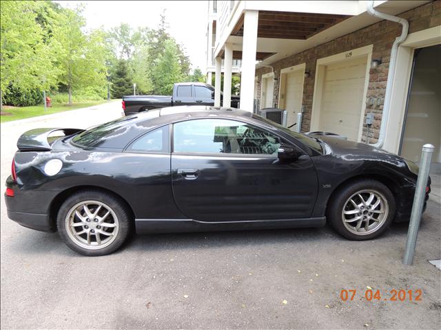 Mitsubishi Eclipse 2002 photo 1