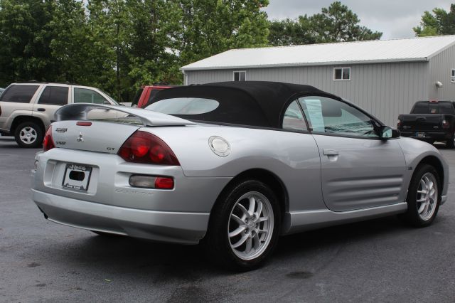 Mitsubishi Eclipse 2002 photo 2