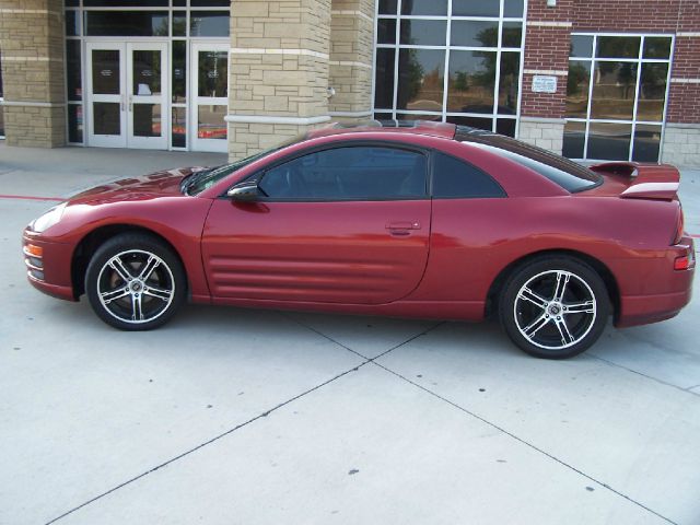 Mitsubishi Eclipse 2002 photo 2