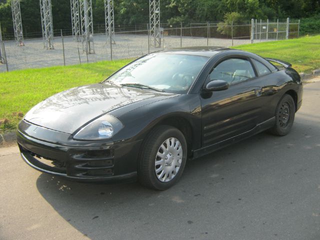 Mitsubishi Eclipse 2002 photo 2