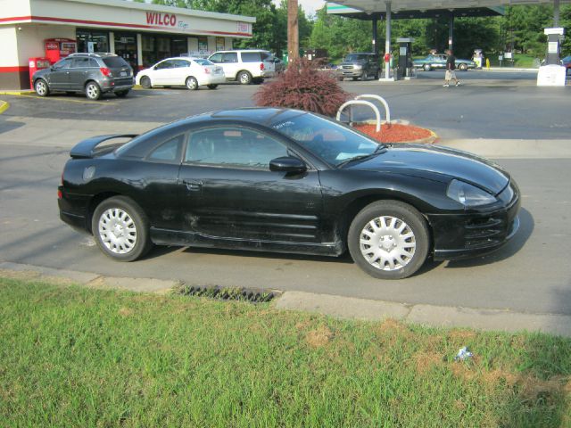 Mitsubishi Eclipse 2002 photo 3