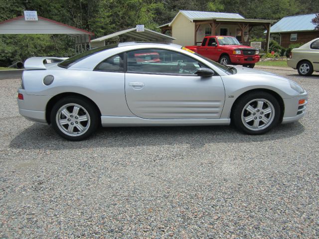 Mitsubishi Eclipse 2002 photo 3