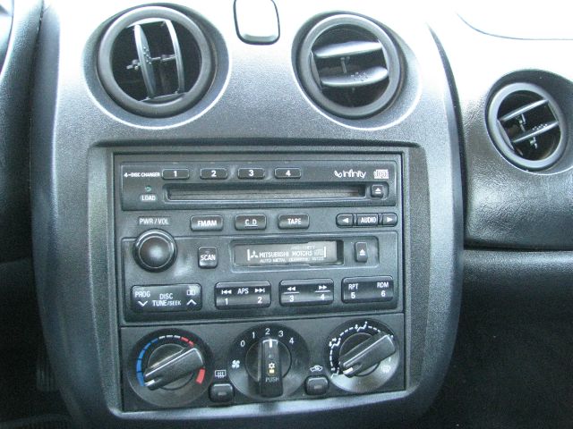 Mitsubishi Eclipse 2002 photo 19