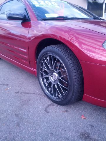 Mitsubishi Eclipse 2002 photo 4