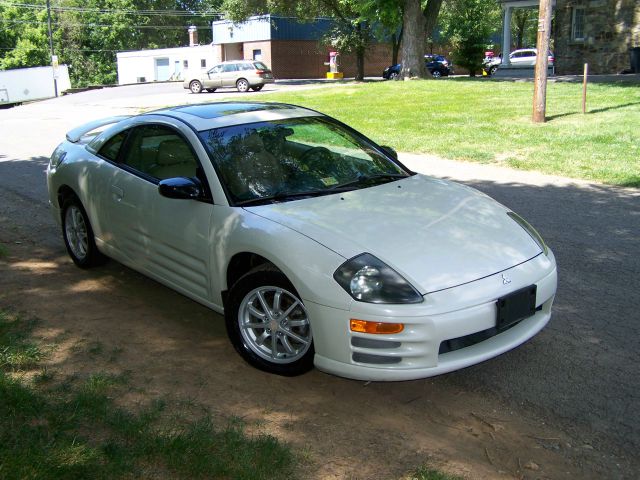 Mitsubishi Eclipse 2002 photo 2