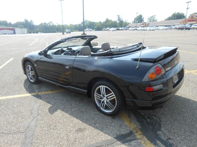 Mitsubishi Eclipse 2003 photo 2