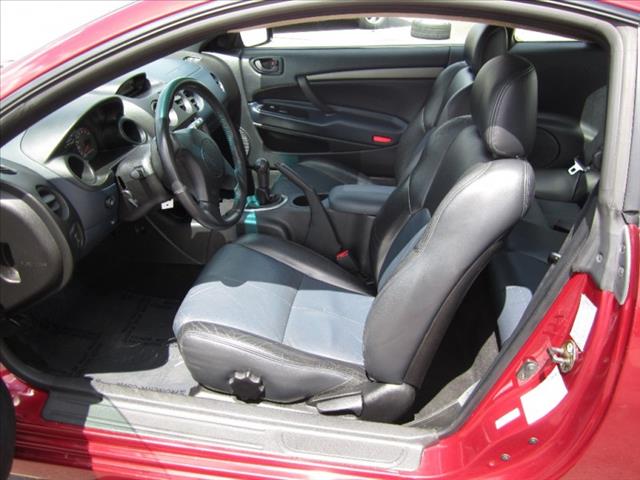 Mitsubishi Eclipse 2003 photo 12