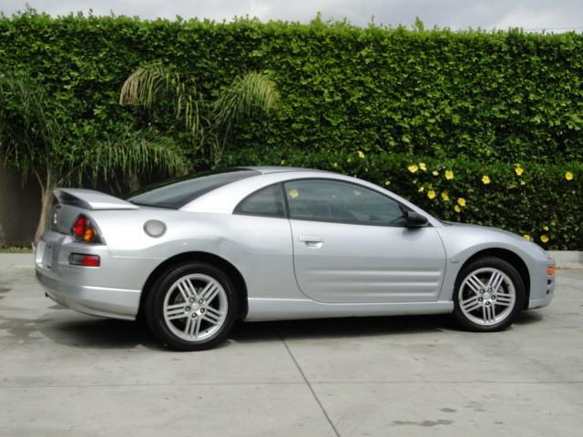 Mitsubishi Eclipse 2003 photo 2